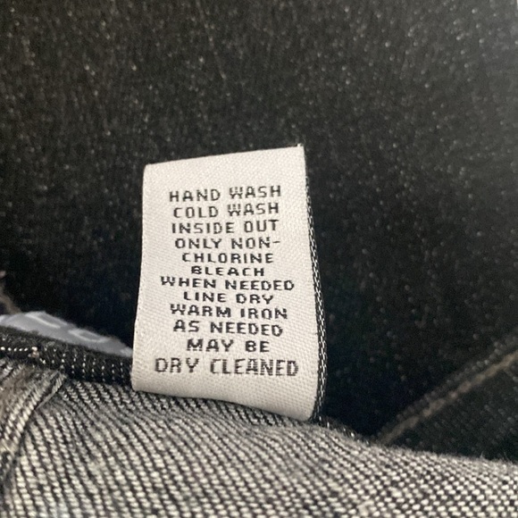 Chico's Platinum Alannia Jean Straight Leg High-Rise Stretch Embellished Jean - Picture 14 of 15